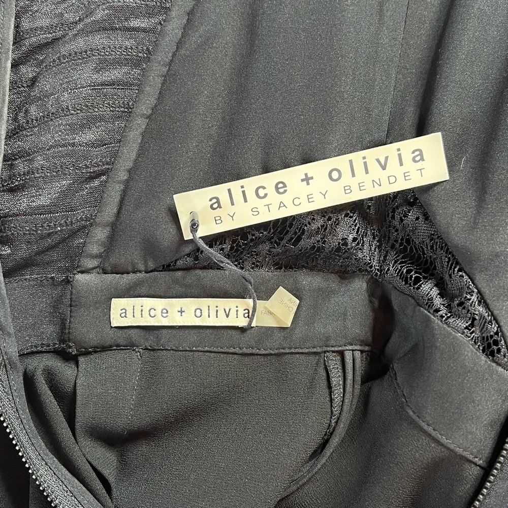 Alice + Olivia Sz 4 Black Lace Jumpsuit NWT - Picture 11 of 12
